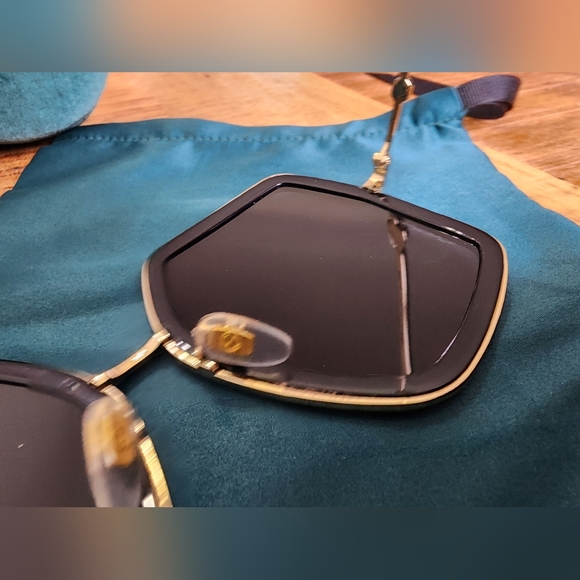 Gucci sunglasses - Picture 11 of 16